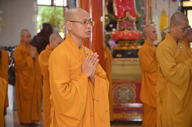Holding Pravaranà Ceremony of the Director Board (DB) of Hoc Mon district's Vietnam Buddhist Sangha (VBS)
